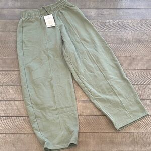 Zara NWT Green Jogger Pants size M